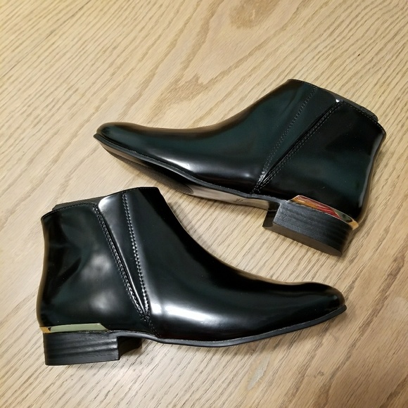 Zara Shoes - ZARA Ankle Bootie